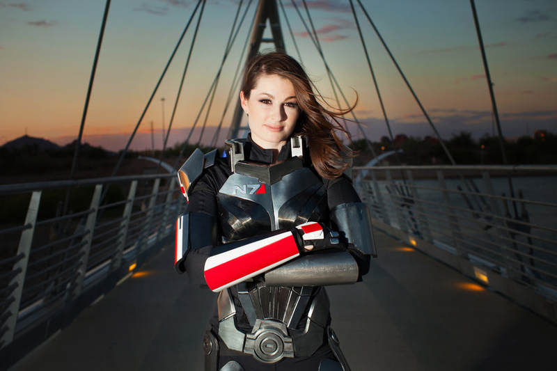 Illustration for article titled FemShep and DudeShep Save the Galaxy with Mass Effect Cosplay
